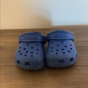 CROCS Blue Sandals with Ventilation Holes and Foam Material